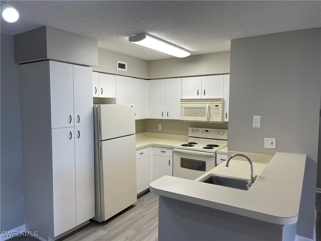 13555 Eagle Ridge Drive - Photo 3