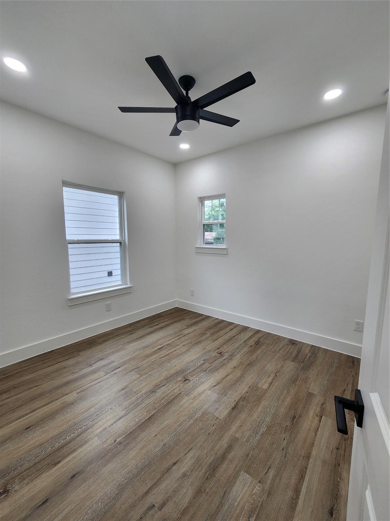 650 Everett St Unit B - Photo 15
