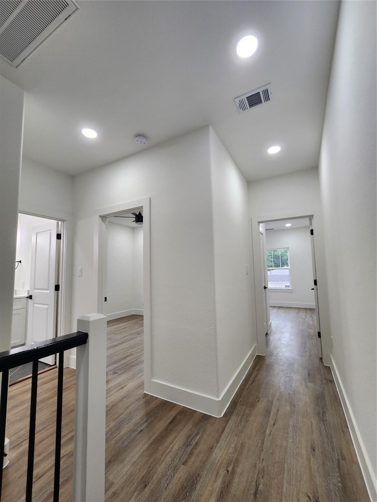 650 Everett St Unit B - Photo 6