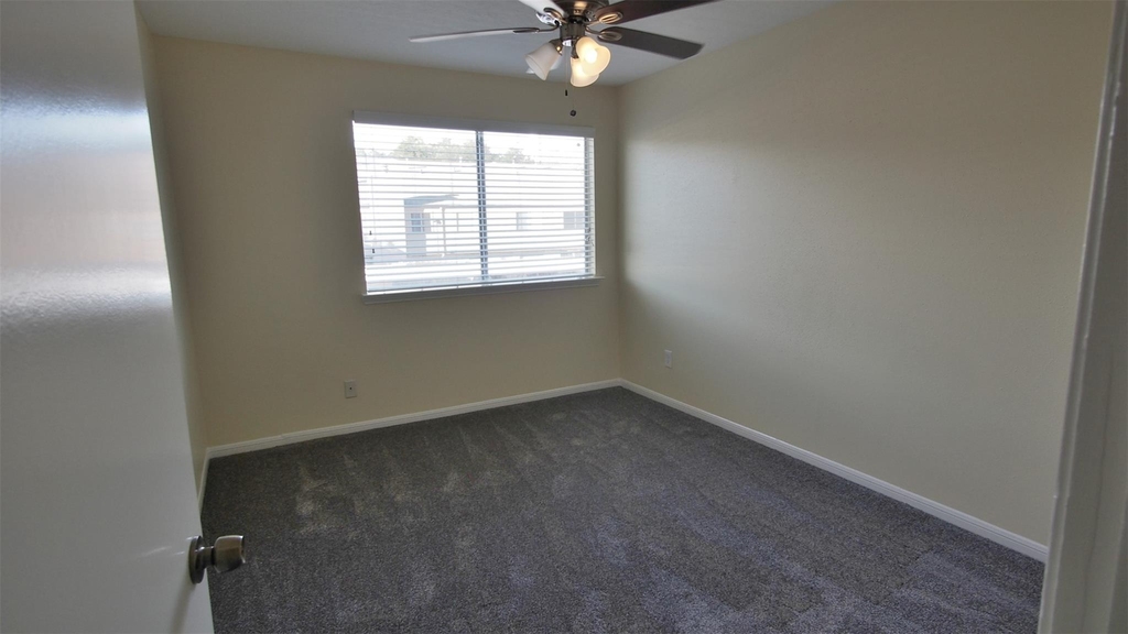 15312 Gorham Dr - Photo 16