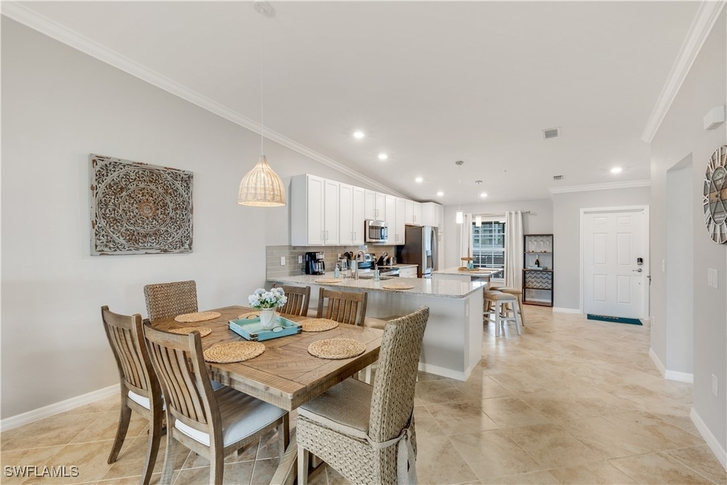 43041 Greenway Boulevard - Photo 3