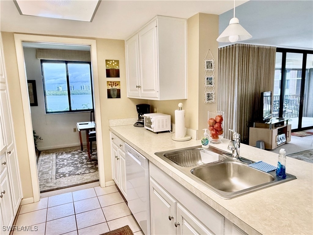 15 Bluebill Avenue - Photo 2