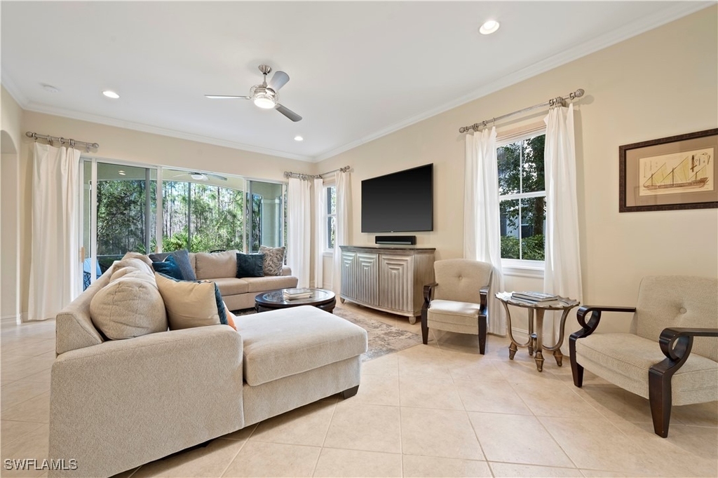2809 Tiburon Boulevard E - Photo 4