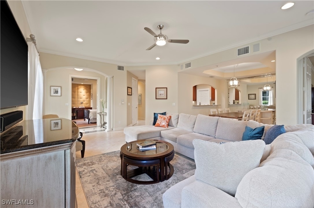 2809 Tiburon Boulevard E - Photo 1