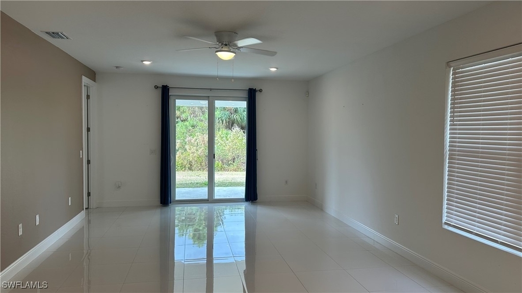 5901 Rita Avenue N - Photo 3