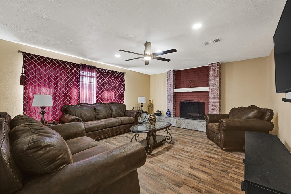 1111 Belaya Lane - Photo 7