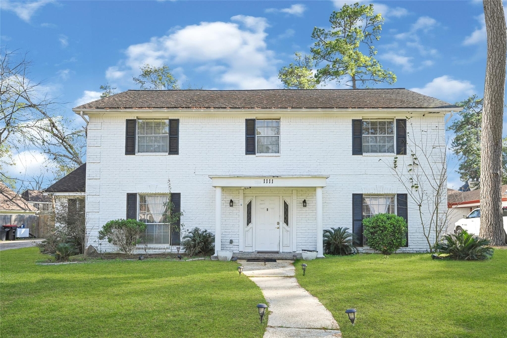 1111 Belaya Lane - Photo 2