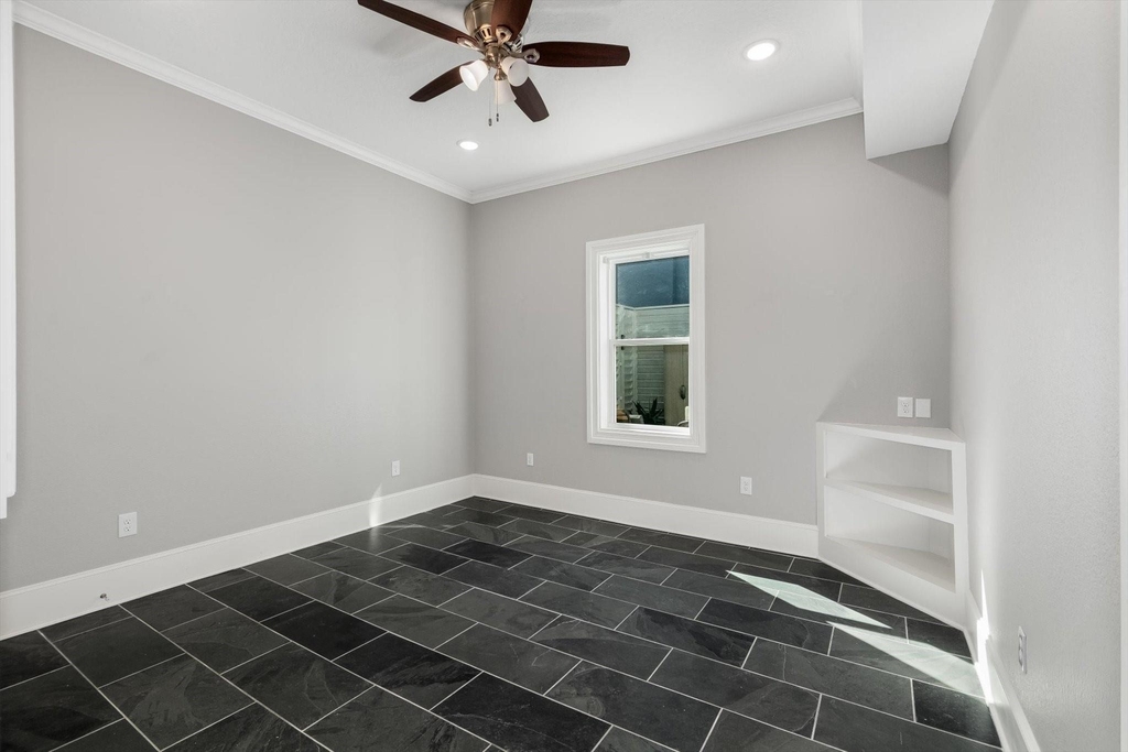 2401 Market Street - Photo 15