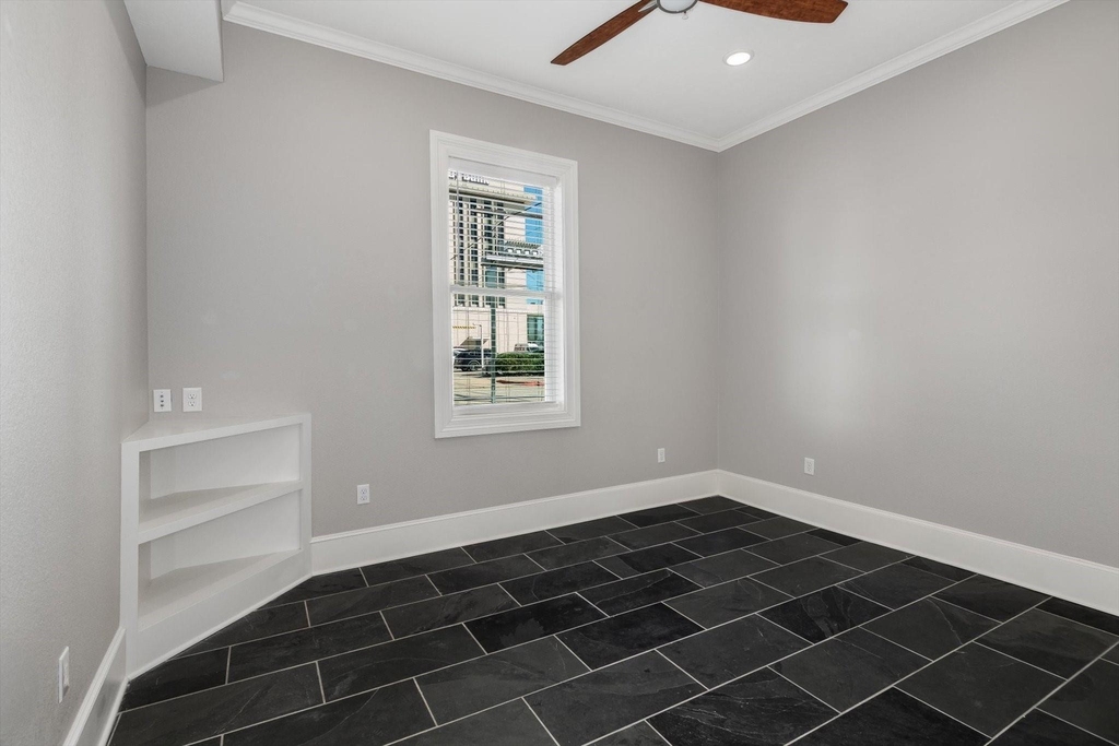 2401 Market Street - Photo 17