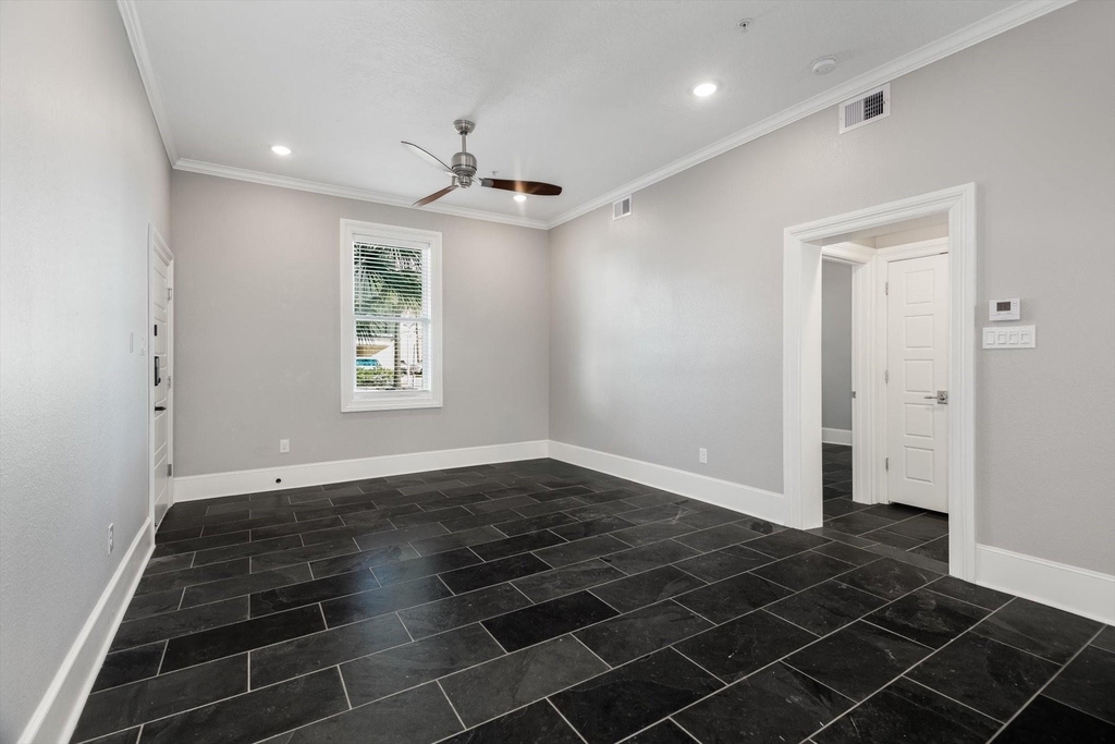 2401 Market Street - Photo 6