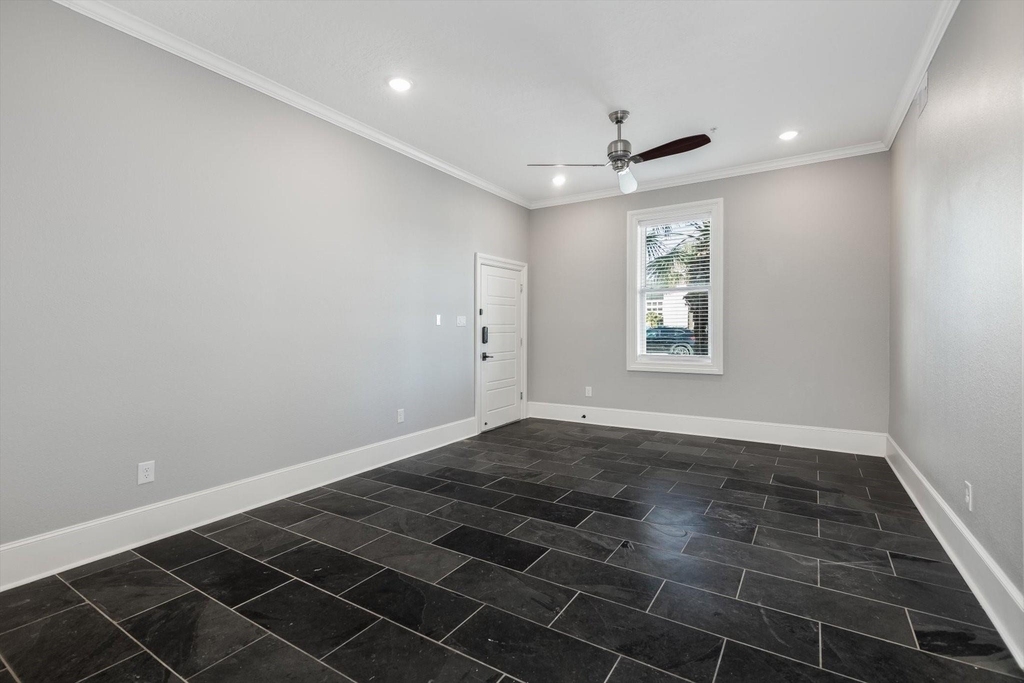 2401 Market Street - Photo 5