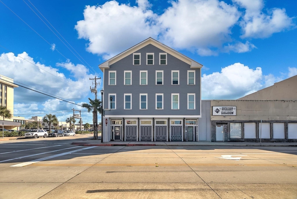 2401 Market Street - Photo 2