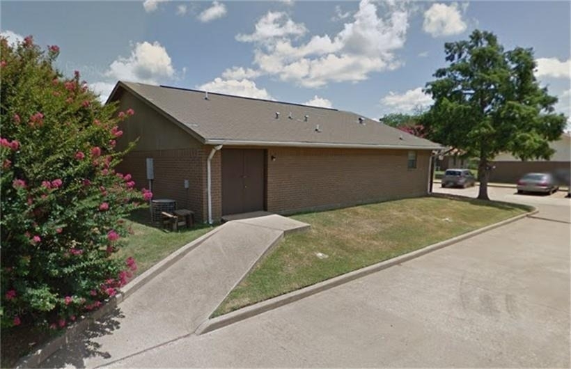 401 Mill Street - Photo 3
