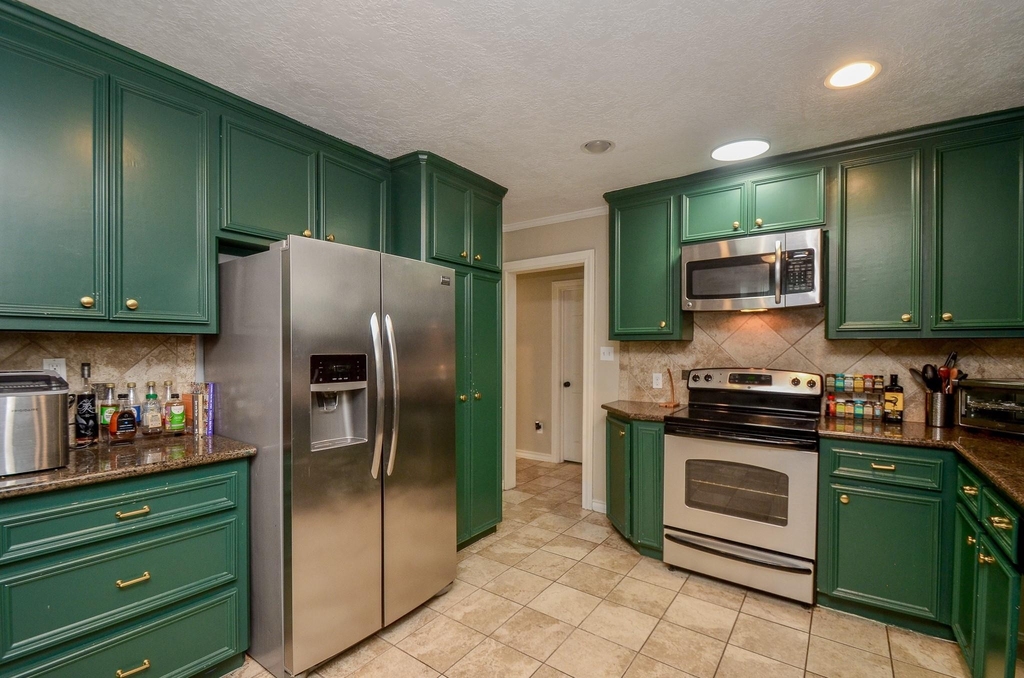 4315 Fernwood Drive - Photo 13