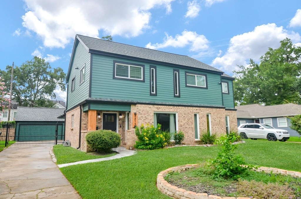 4315 Fernwood Drive - Photo 0