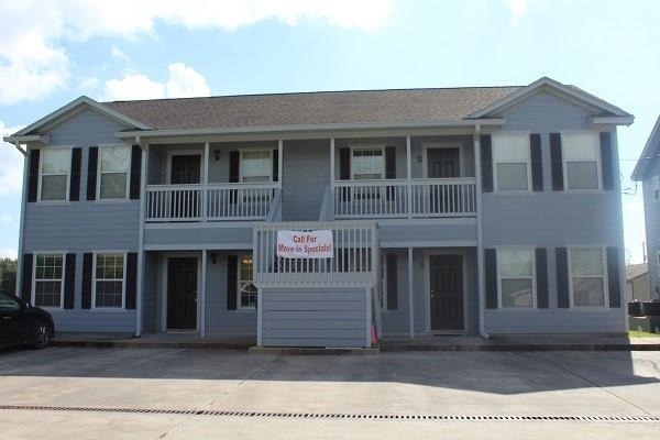4426 25th Street - Photo 0