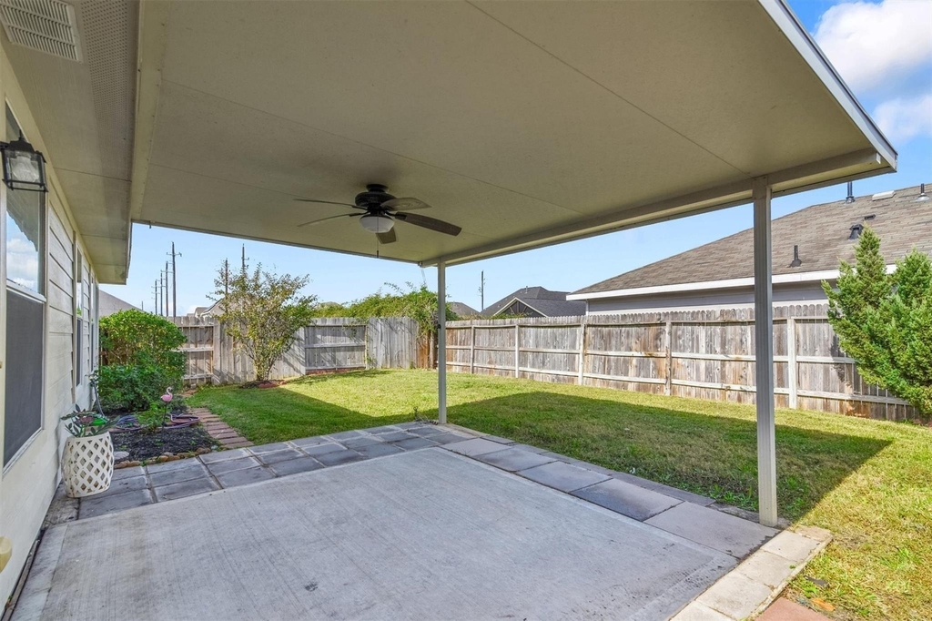 4034 Falvel Shadow Creek Drive - Photo 9