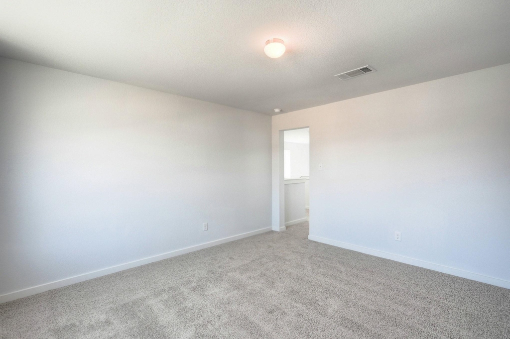 21251 Shore Bluff Drive - Photo 26