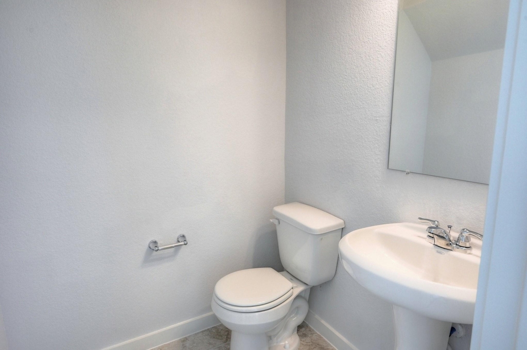 21251 Shore Bluff Drive - Photo 22