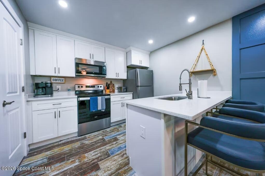 208 W Seminole Avenue - Photo 3