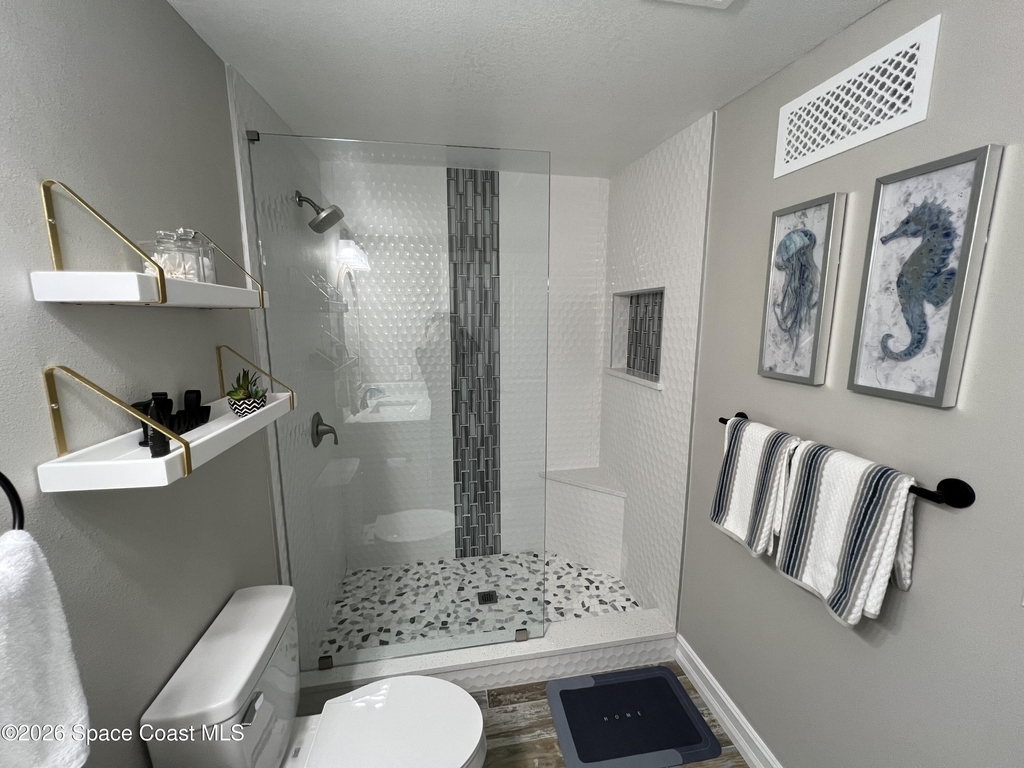 208 W Seminole Avenue - Photo 10