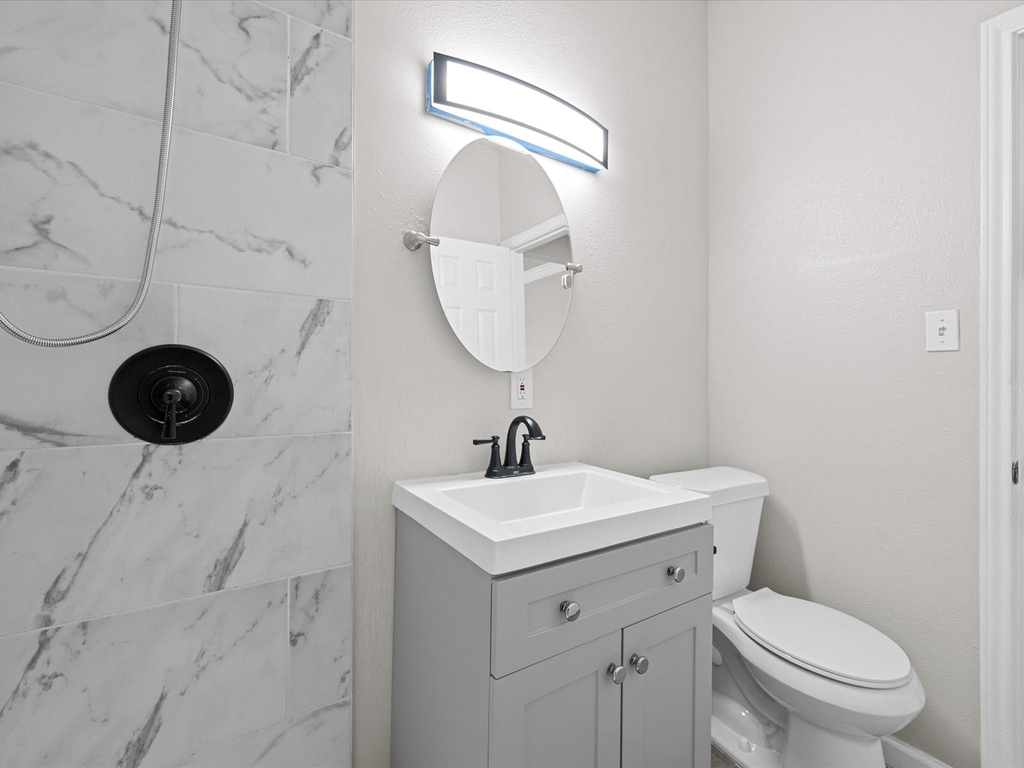 1119 Waugh Drive - Photo 25