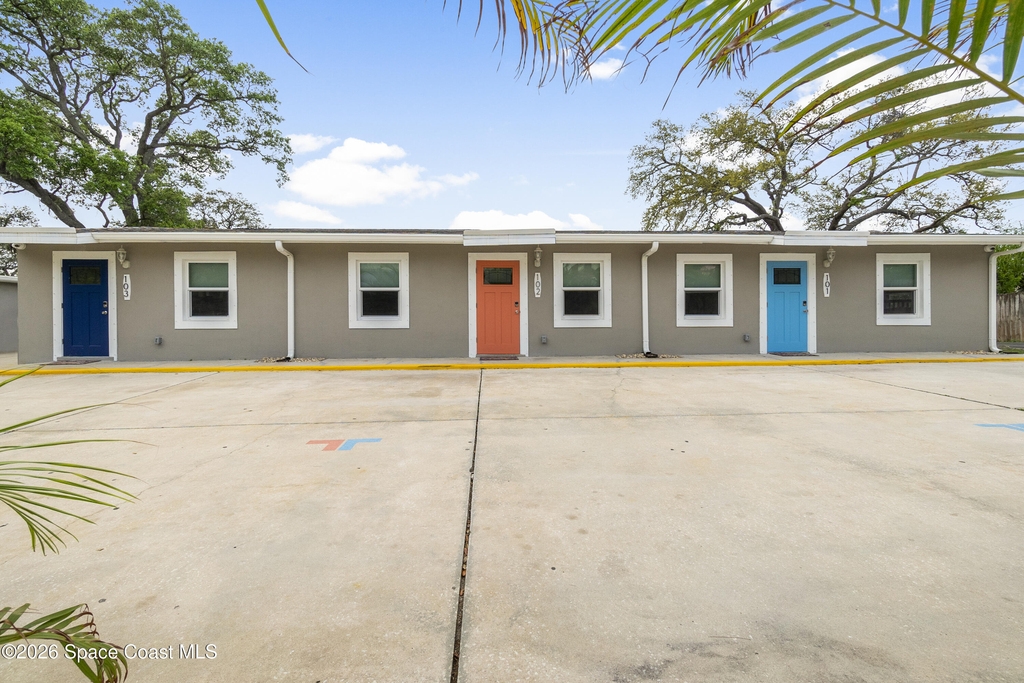1981 Guava Avenue - Photo 1