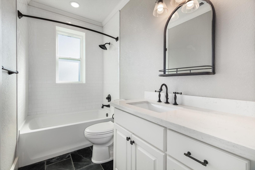 405 24th Street - Photo 22