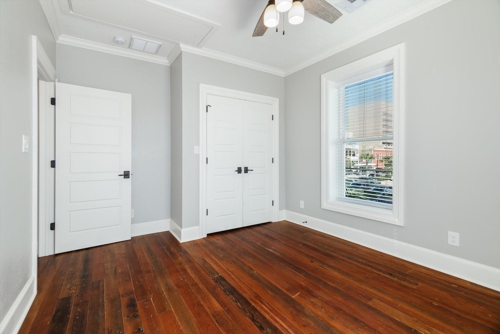 405 24th Street - Photo 18