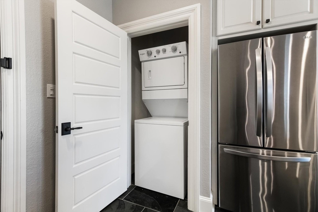 405 24th Street - Photo 23