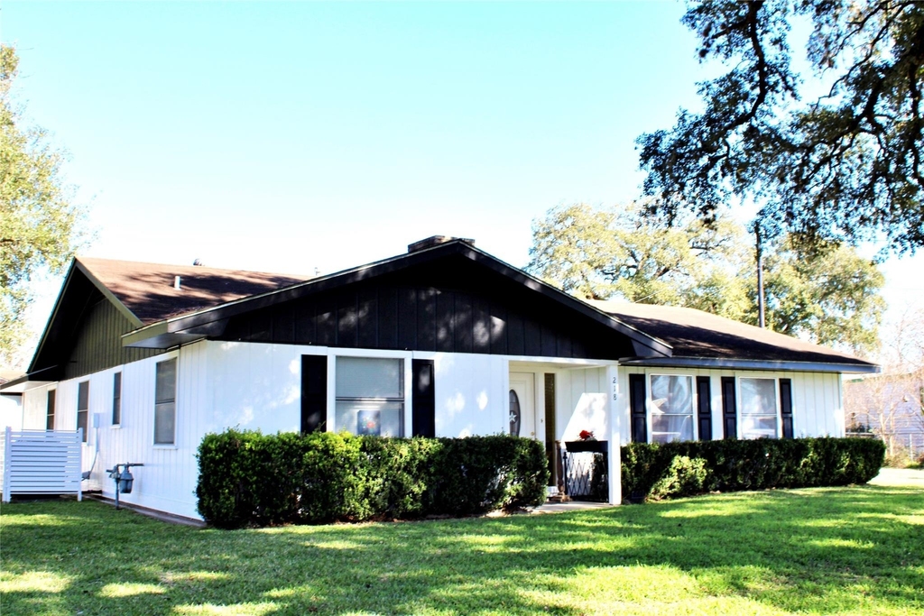 218 Smith Street - Photo 35