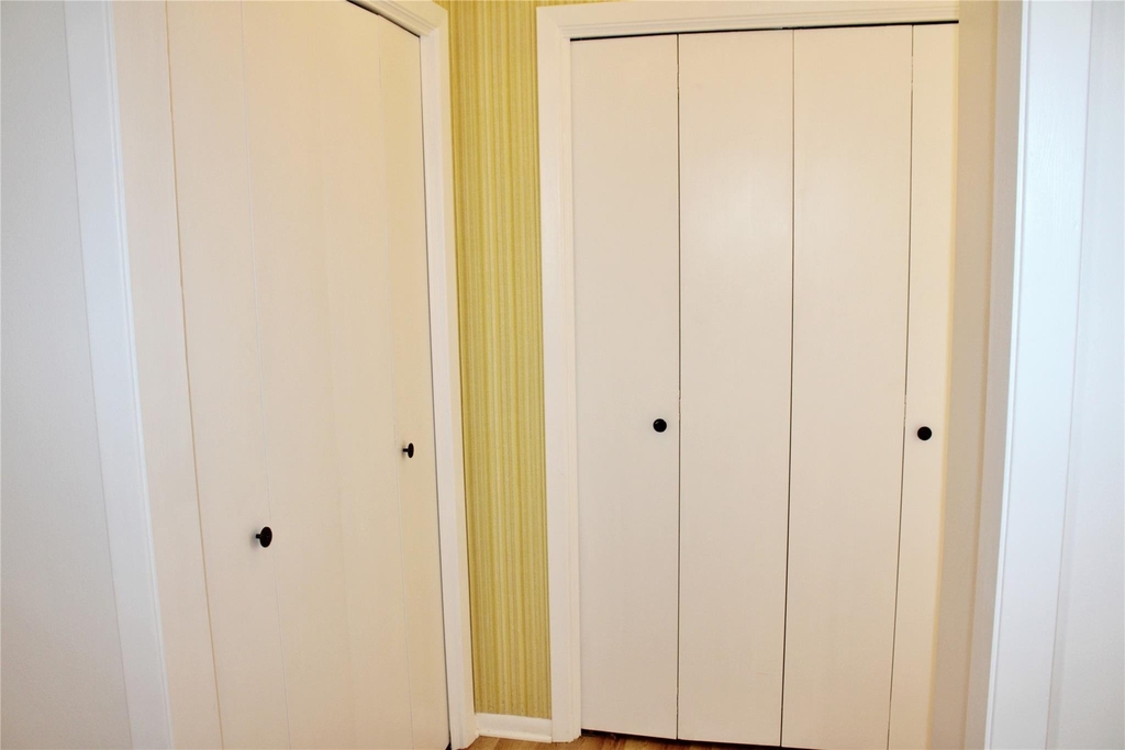 218 Smith Street - Photo 23