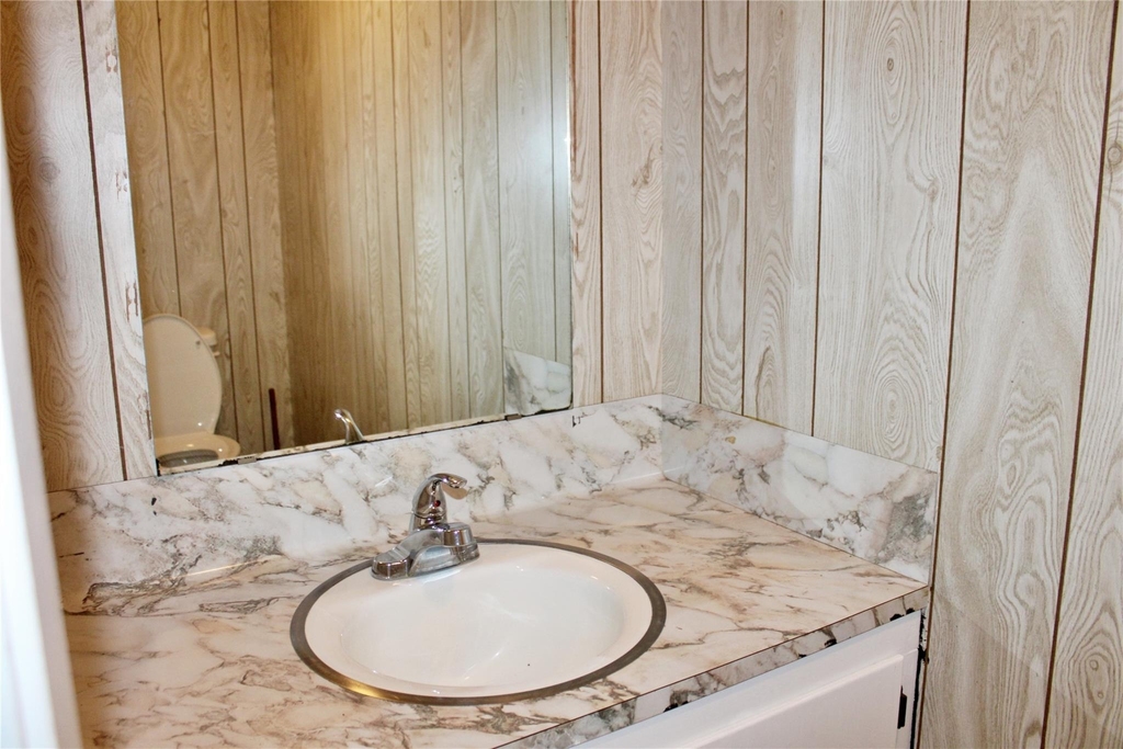 218 Smith Street - Photo 12
