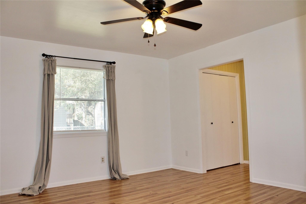 218 Smith Street - Photo 21
