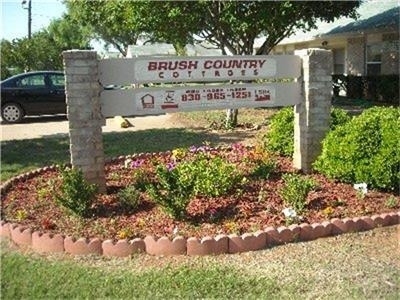 500 Cross Creek - Photo 3