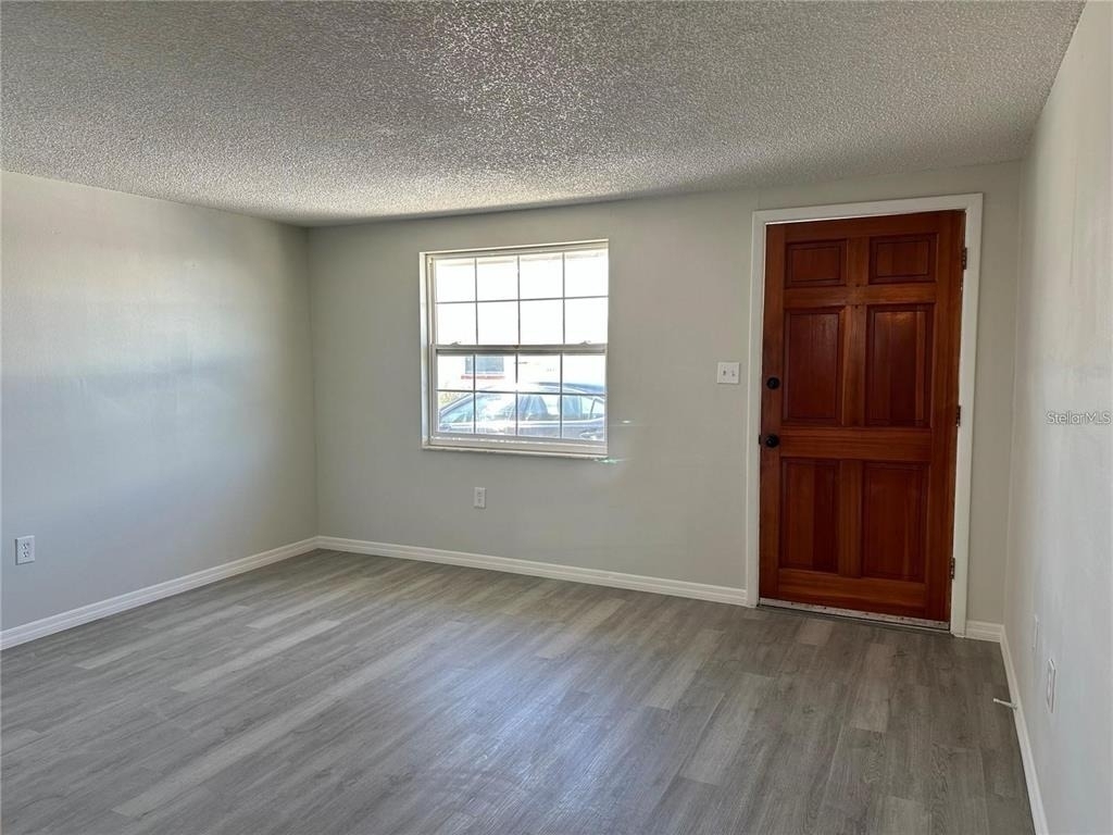 4930 Getner Street - Photo 6