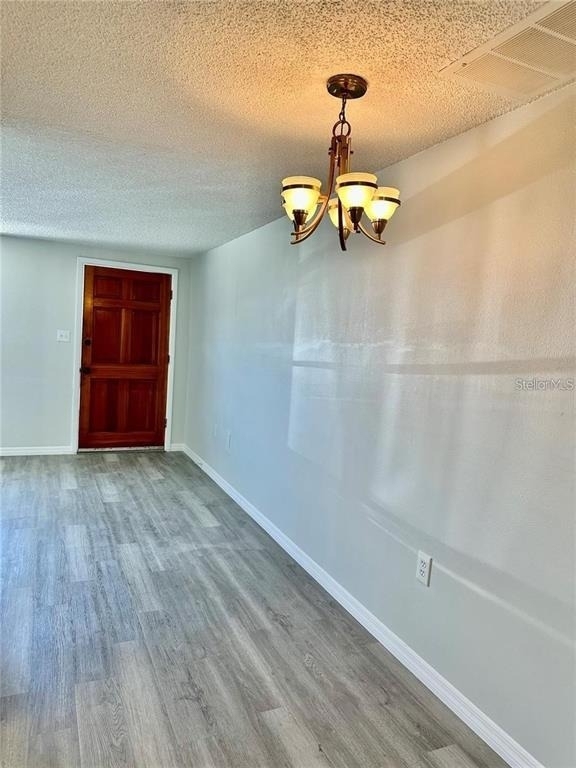 4930 Getner Street - Photo 2