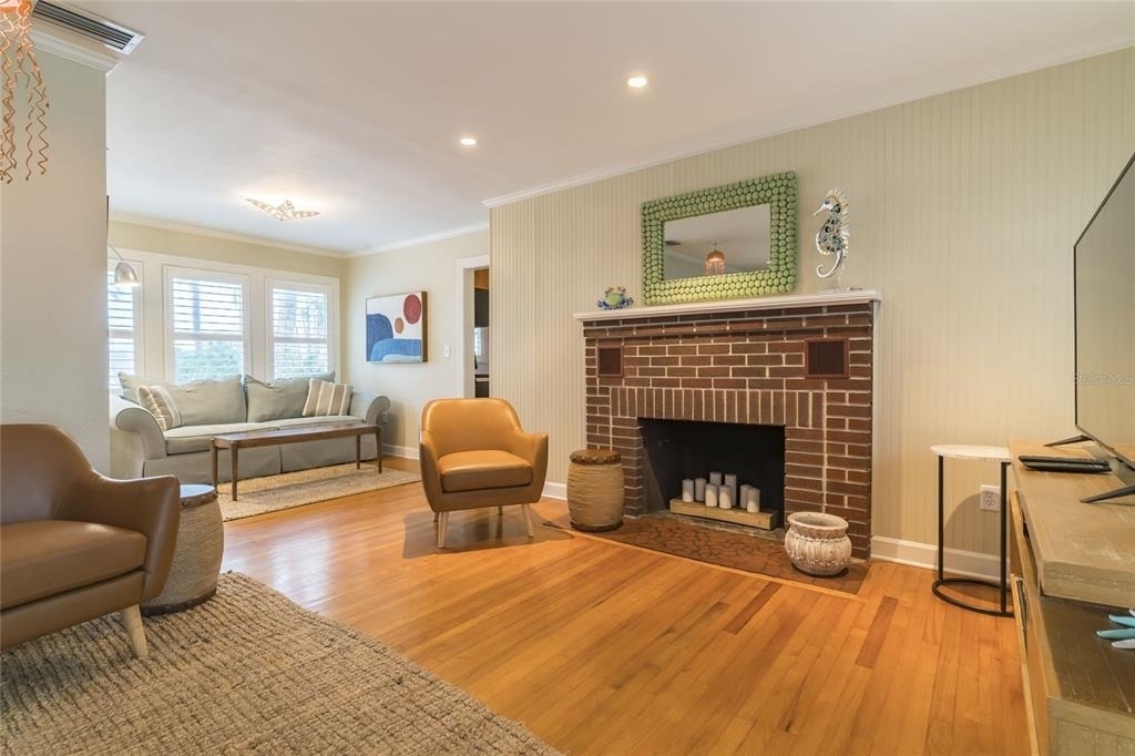 110 Devon Drive - Photo 4