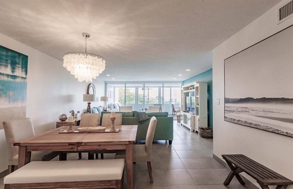 1125 W Peppertree Drive - Photo 4