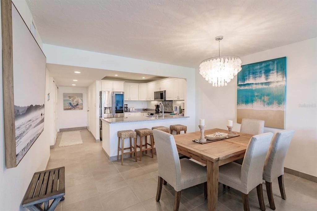 1125 W Peppertree Drive - Photo 5