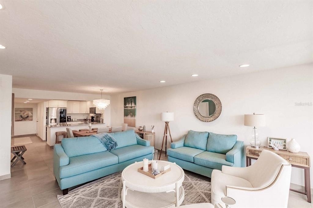 1125 W Peppertree Drive - Photo 1