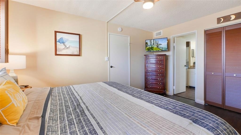 7150 Sunset - Photo 12