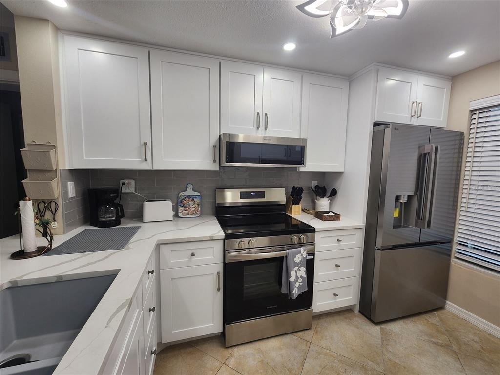 6361 Bahia Del Mar Boulevard - Photo 3