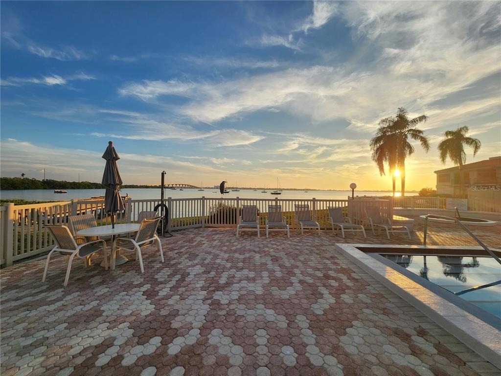 6361 Bahia Del Mar Boulevard - Photo 25