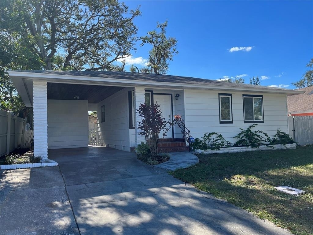 1485 Cleveland Street - Photo 0