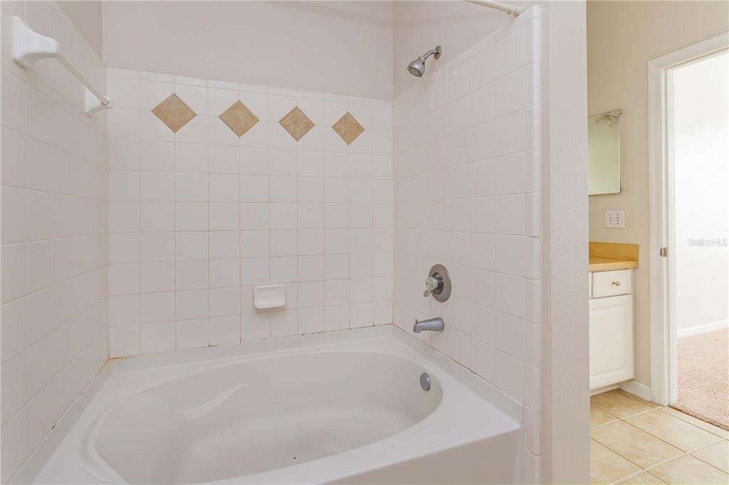 12849 Madison Point Circle - Photo 16