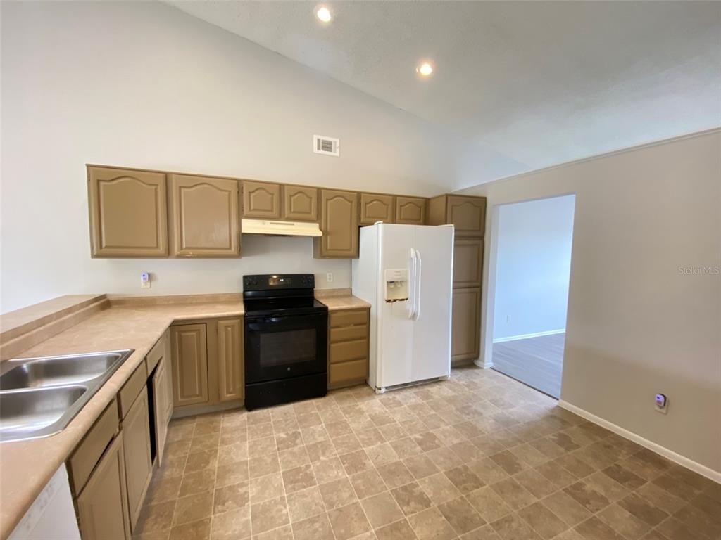 12948 Broakfield Circle - Photo 11