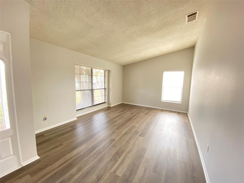12948 Broakfield Circle - Photo 8