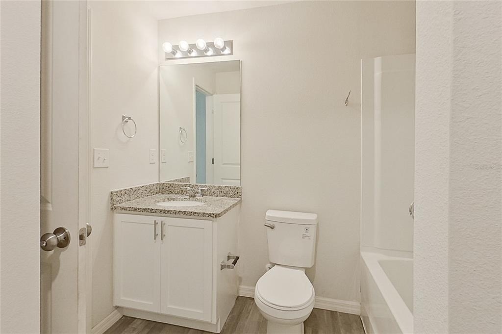 27008 Anthony Avenue - Photo 12