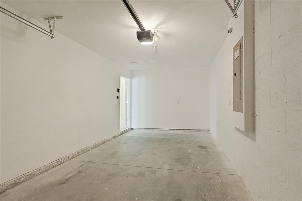 27008 Anthony Avenue - Photo 15